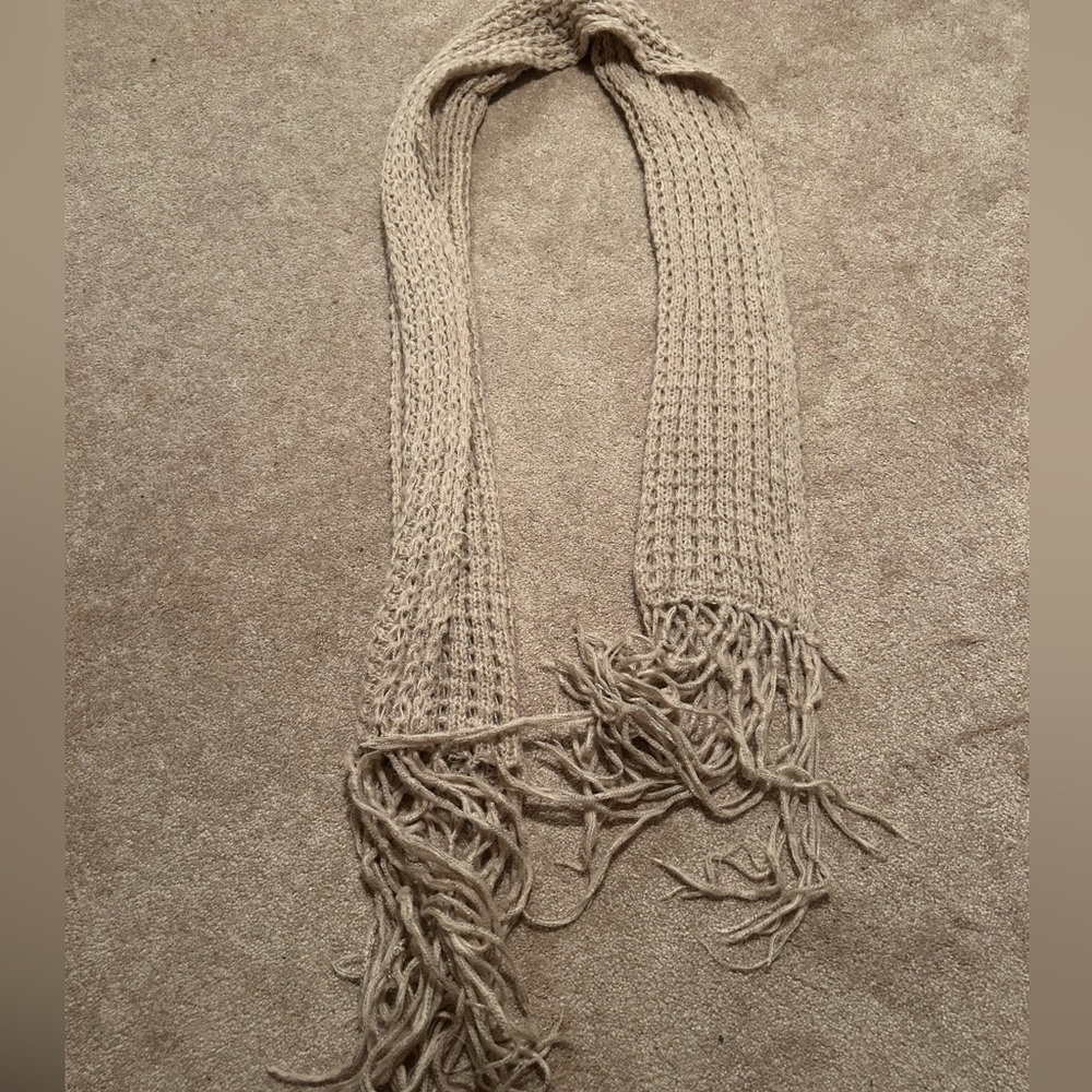 Tobi taupe/dusty rose knit winter scarf